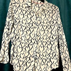 Joules women’s medium light weight top